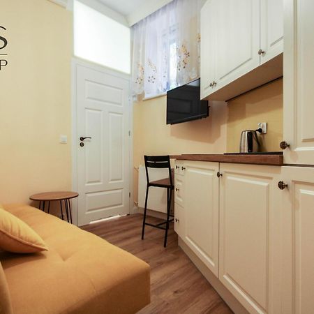 Mini Apartment In The City Centre, Old Town Краків Екстер'єр фото